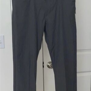 Van Heusen Men's Dark Gray Chinos